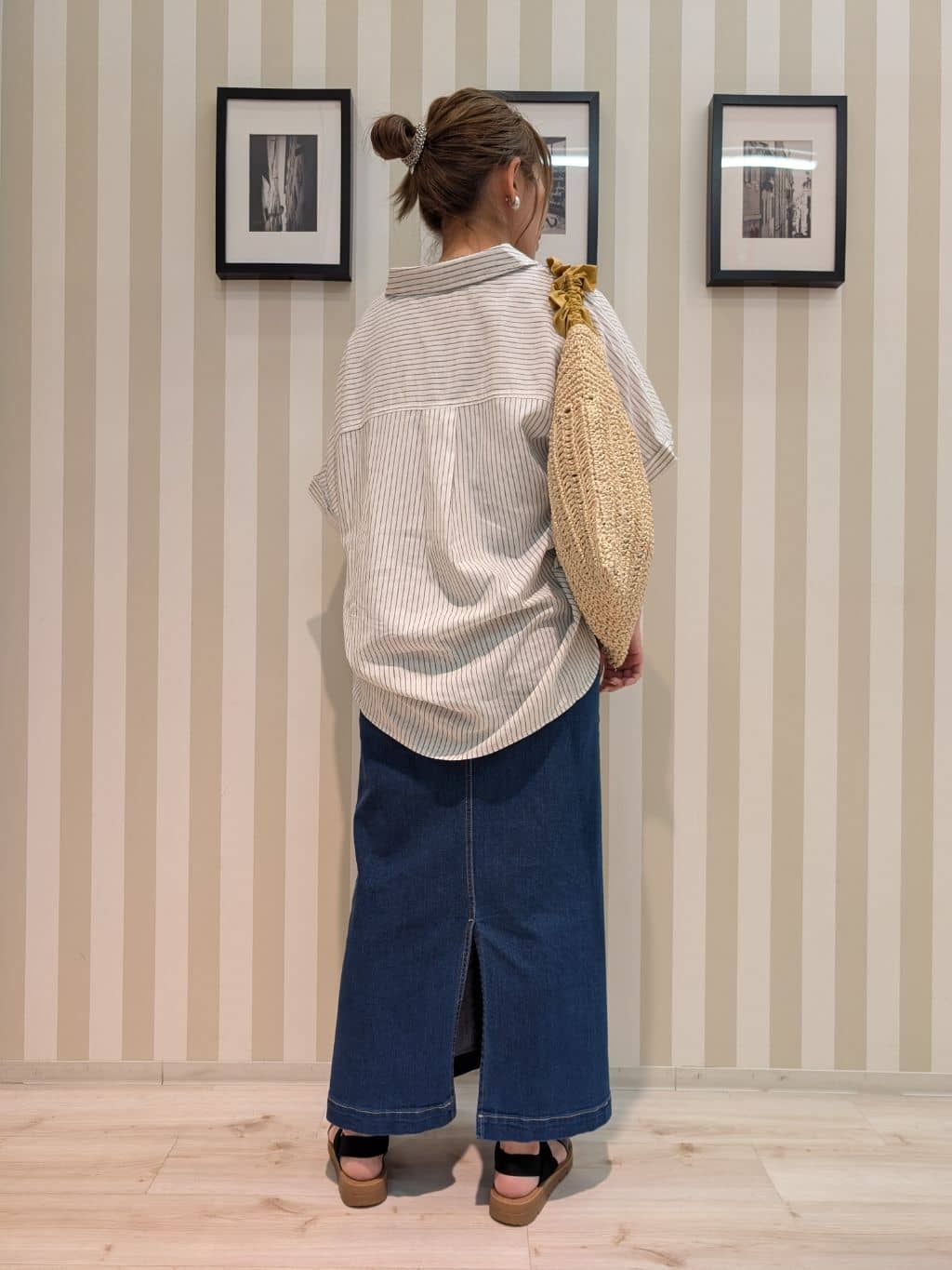 otaさんの「SHOO･LA･RUE｜【S-LL/UV/接触冷感/抗菌防臭】体型を自然にカバー フレンチリネンブレンド襟付ドルマンシャツ」を使ったコーディネート