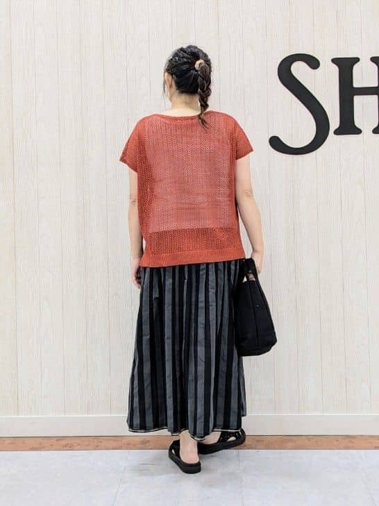 さくみぃさんの「SHOO･LA･RUE｜◆スパンコールベルトサンダル」を使ったコーディネート