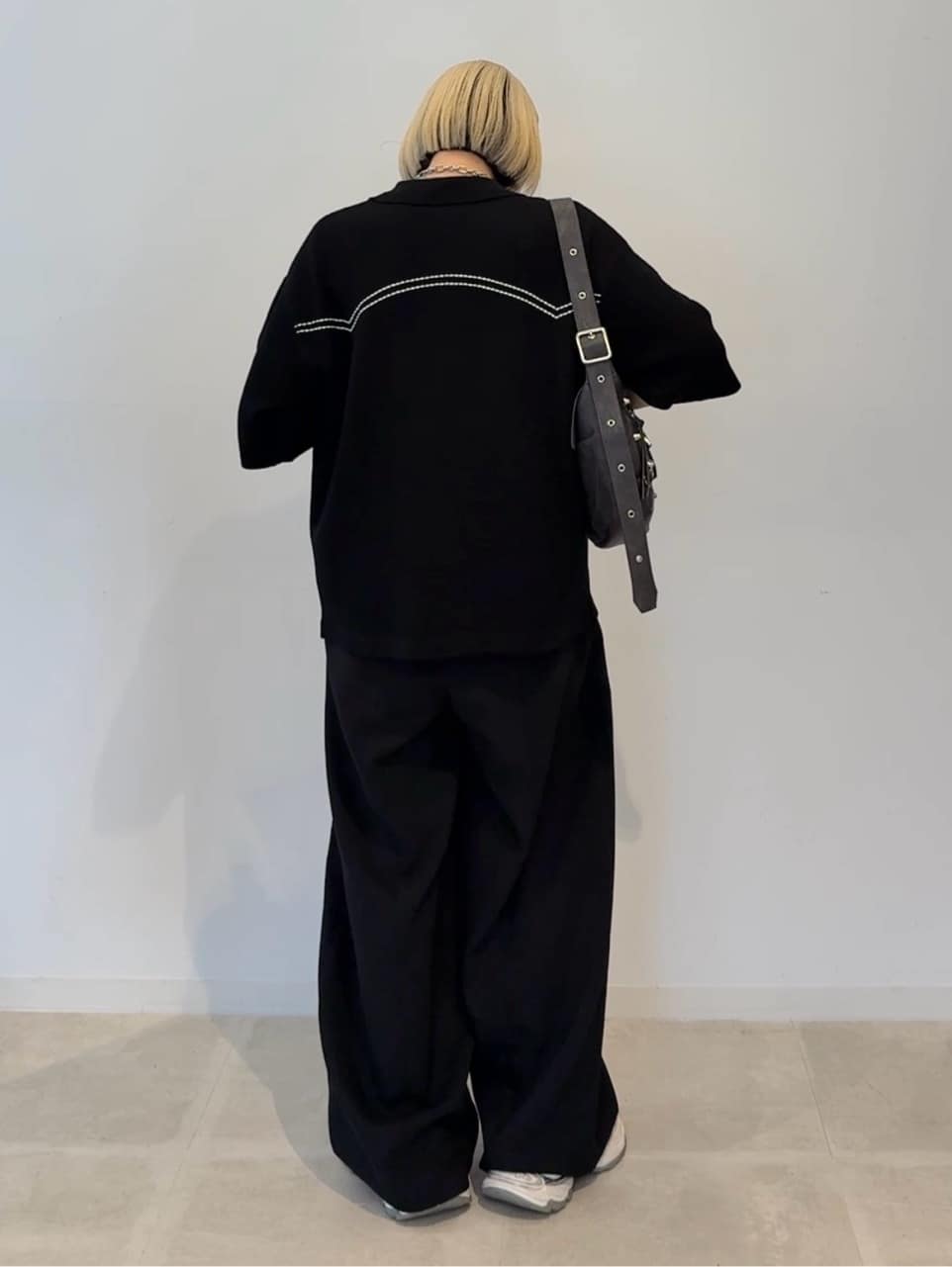 川本葵さんの「tk.TAKEO KIKUCHI｜ウェスタンポロカーディガン」を使ったコーディネート