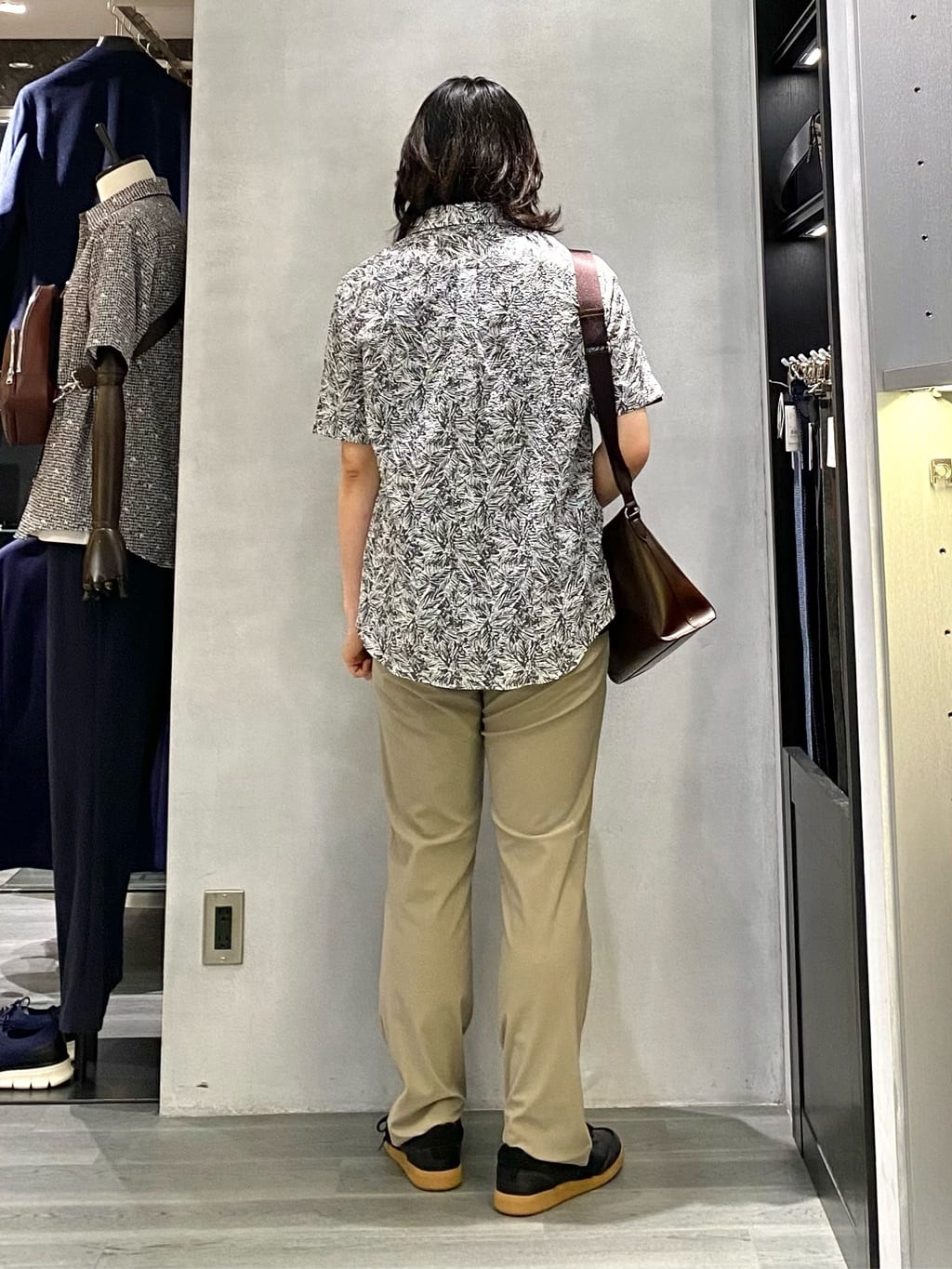 nishiさんの「TAKEO KIKUCHI｜」を使ったコーディネート