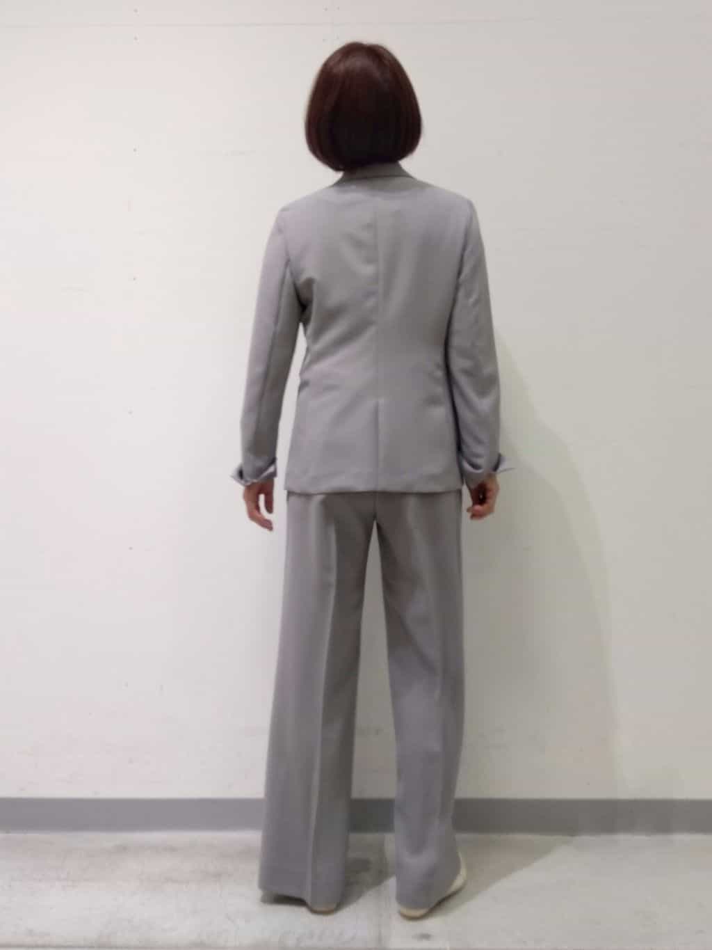 Kさんの「INDIVI｜【定番スーツ／UVケア／洗える】ウール調テーラードジャケット」を使ったコーディネート
