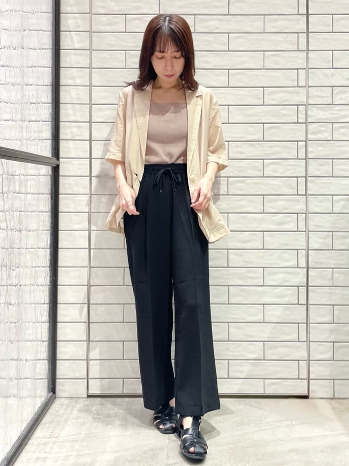 ayakaさんの「OPAQUE.CLIP｜◆シアーハーフスリーブテーラードジャケット【洗える】」を使ったコーディネート