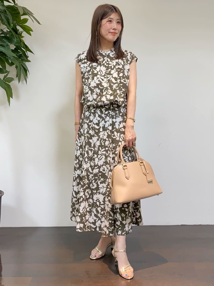 tomoさんの「UNTITLED｜◆ビッグトップネックレス」を使ったコーディネート