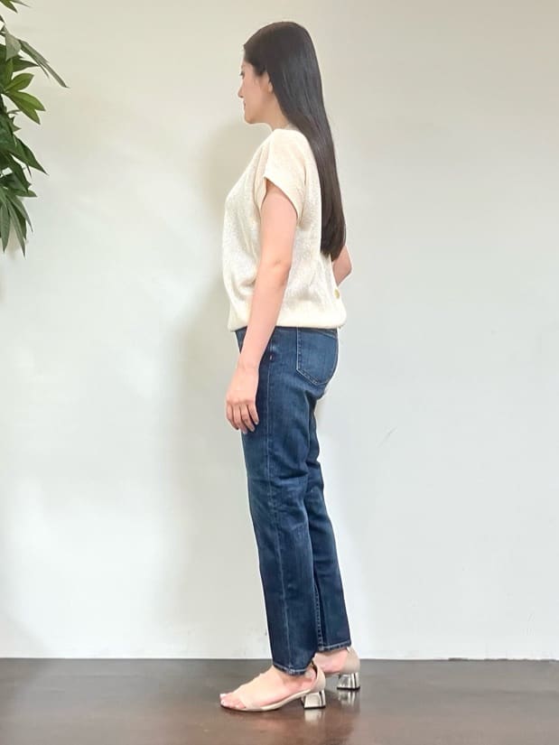 カレンさんの「UNTITLED｜【Healthy DENIM&times;UNTITLED】別注 R Mrytle（リマートル）テーパードデニム」を使ったコーディネート