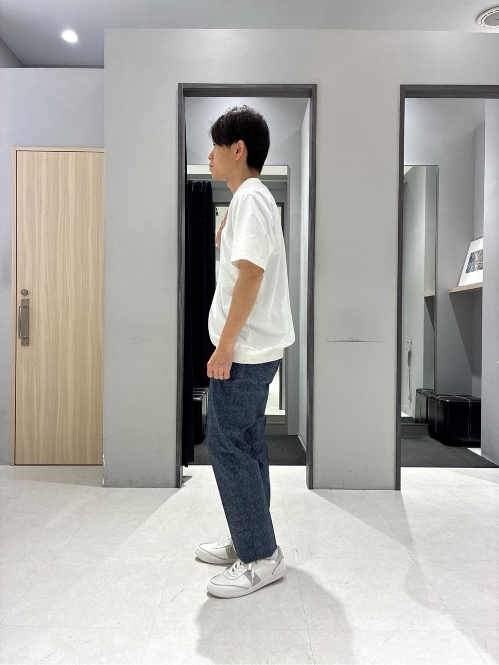 わいずみさんの「TAKEO KIKUCHI｜【抗菌防臭／5サイズ展開】ハイゲージポンチ Tシャツ」を使ったコーディネート