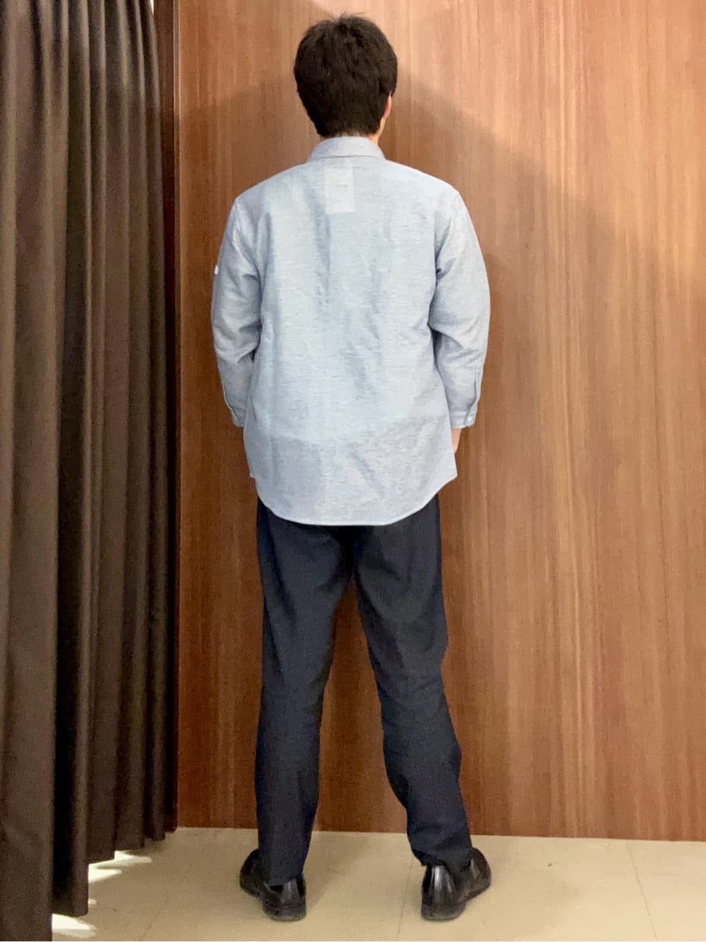 中村さんの「TAKEO KIKUCHI｜【抗菌防臭／5サイズ展開】ハイゲージポンチ Tシャツ」を使ったコーディネート
