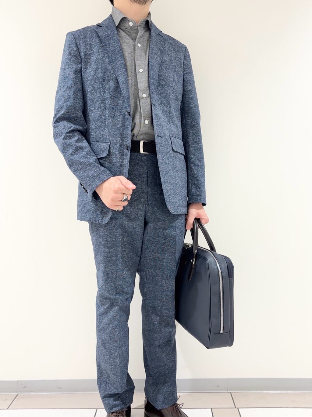 及川さんの「TAKEO KIKUCHI｜【抗菌防臭】COOL DOTS（R）ドビープリント ジャケット」を使ったコーディネート
