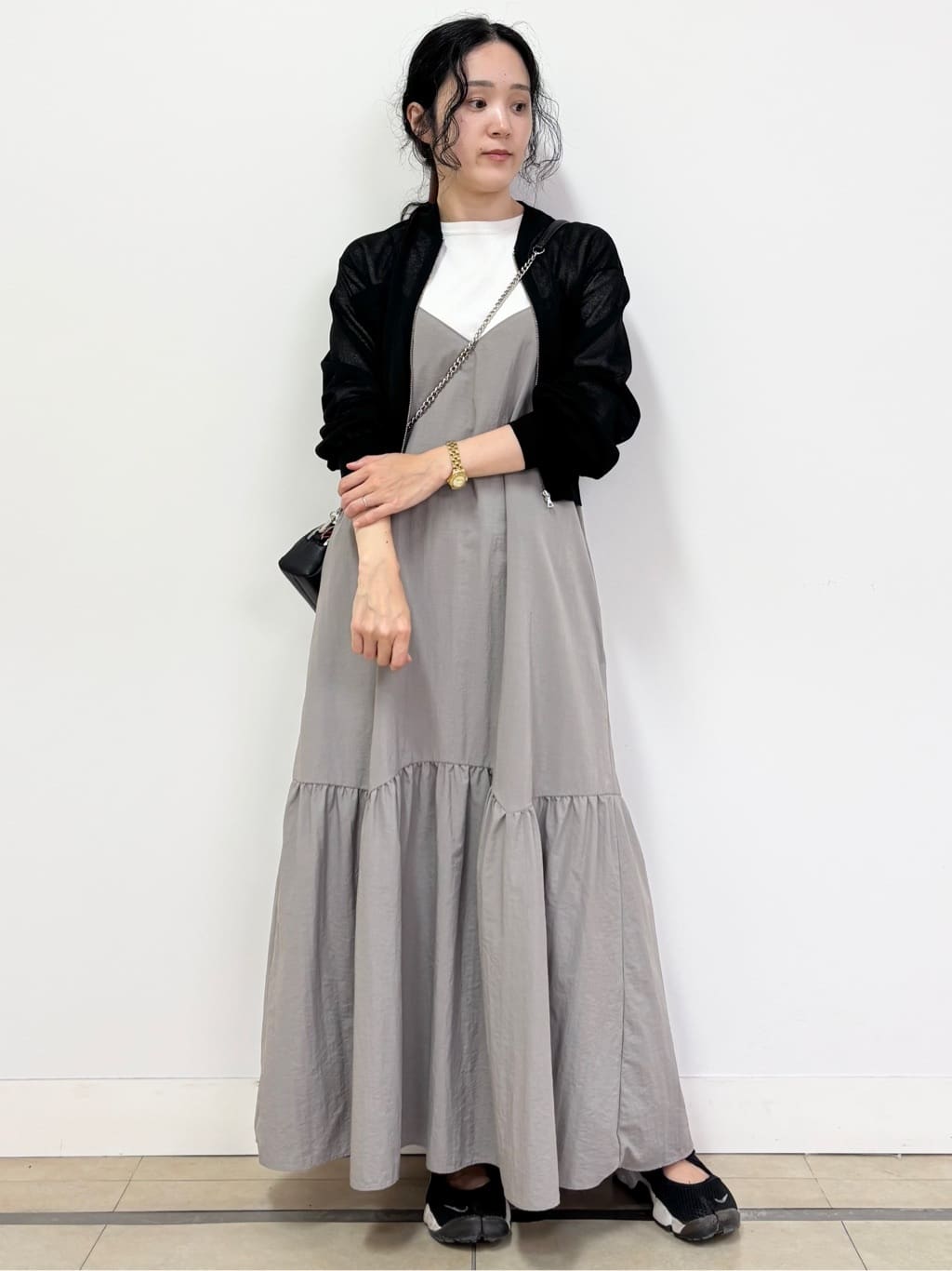 YOKOTAさんの「DRESSTERIOR｜◆【洗える/清涼感】シアージップアップニットブルゾン」を使ったコーディネート