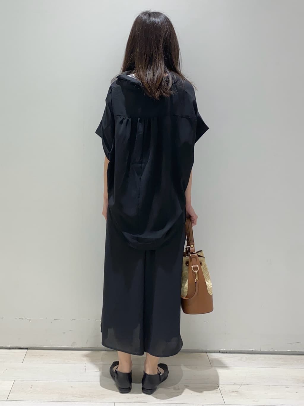 shikaさんの「THE SHOP TK｜」を使ったコーディネート