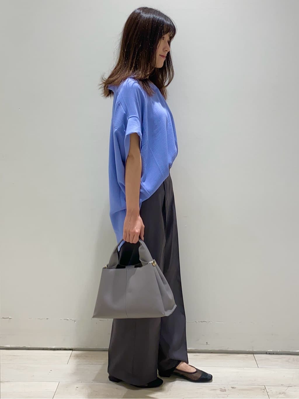 shikaさんの「THE SHOP TK｜麻調ピンタックワイドパンツ【洗濯機OK】」を使ったコーディネート