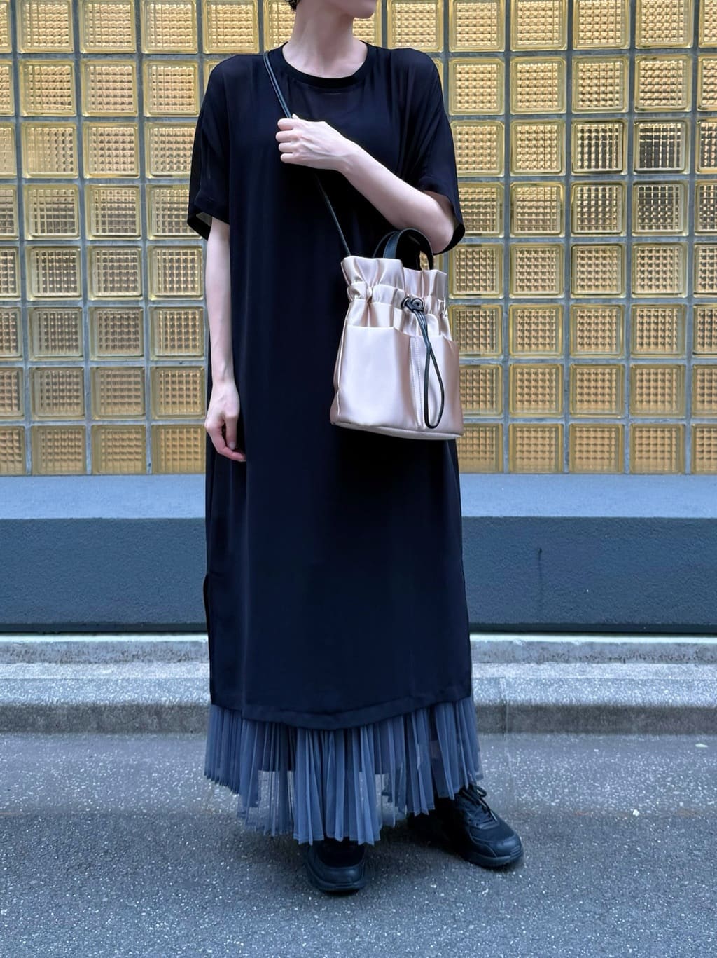 Kさんの「HIROKO HAYASHI｜LUINI SATINE（ルイーニ サティーネ）ショルダーバッグ」を使ったコーディネート