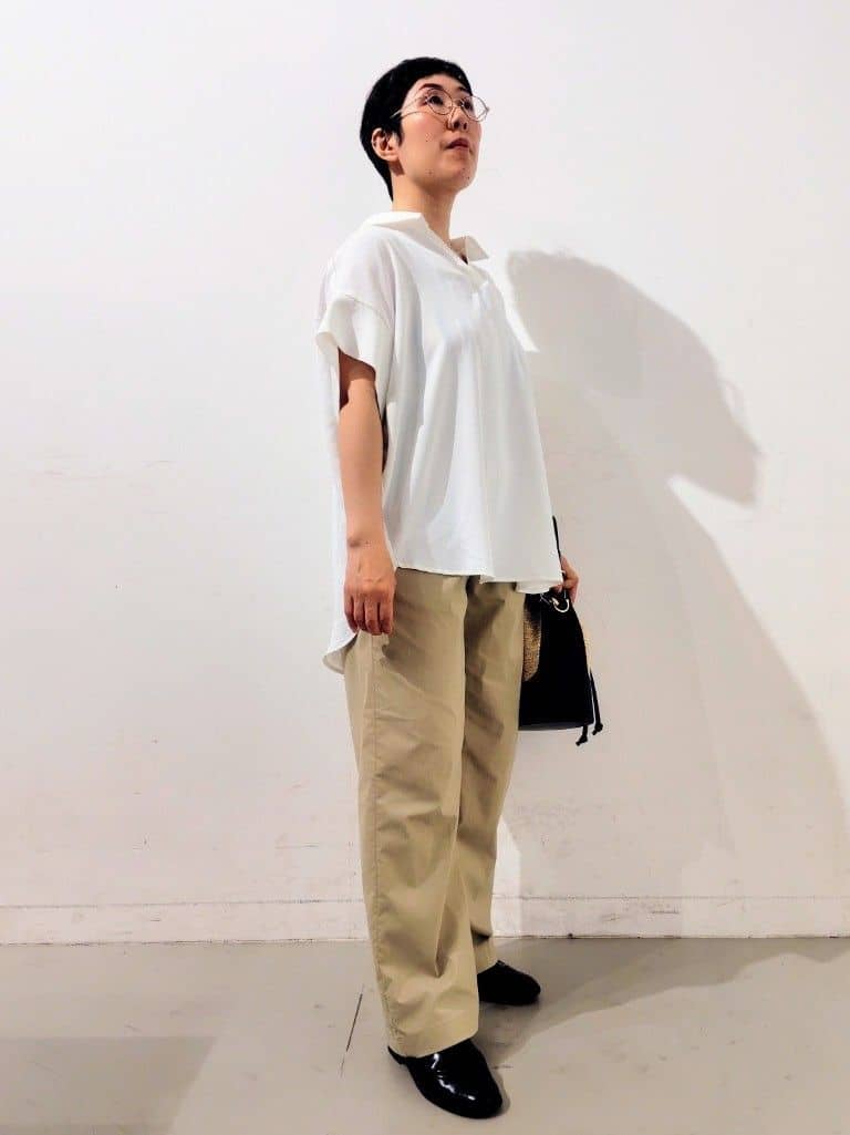 kodamaさんの「THE SHOP TK｜◆スキッパーシャツ【防シワ/接触冷感/洗濯機OK/セットアップ可】」を使ったコーディネート