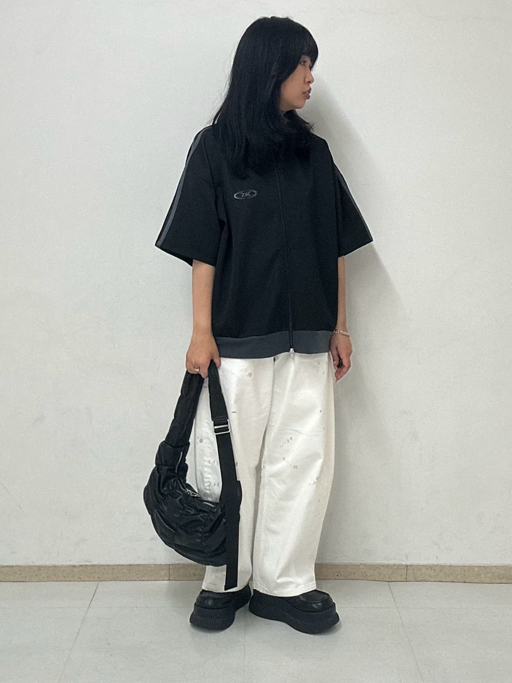 MANAさんの「tk.TAKEO KIKUCHI｜◆トラックジャージジャケット」を使ったコーディネート