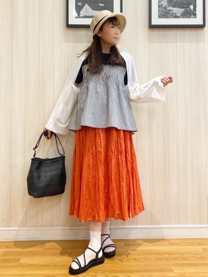 natsuさんの「SHOO･LA･RUE｜◆ナチュラルなシワ加工が大人見え エアリーロングスカート」を使ったコーディネート