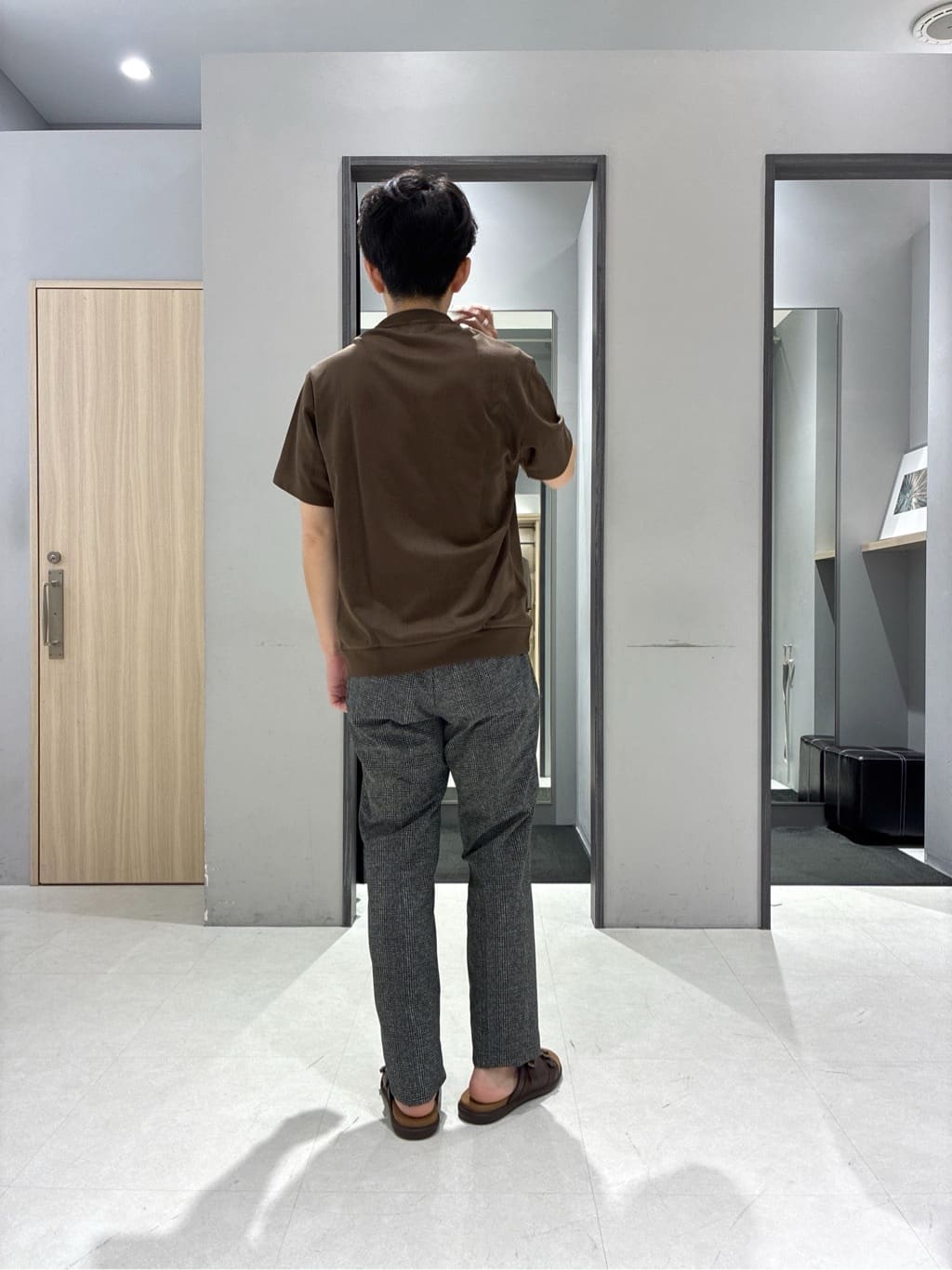 わいずみさんの「TAKEO KIKUCHI｜【抗菌防臭】COOL DOTS（R）ドビープリント パンツ」を使ったコーディネート