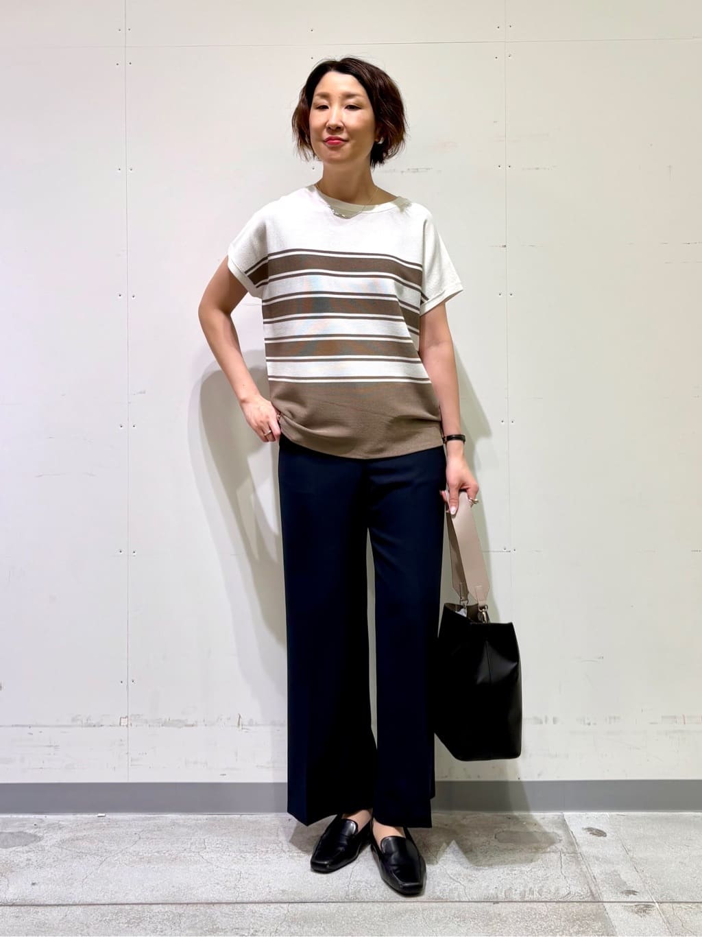 yuriさんの「INDIVI｜【洗える／UVケア／SETUP可能】ウール調ワイドパンツ」を使ったコーディネート