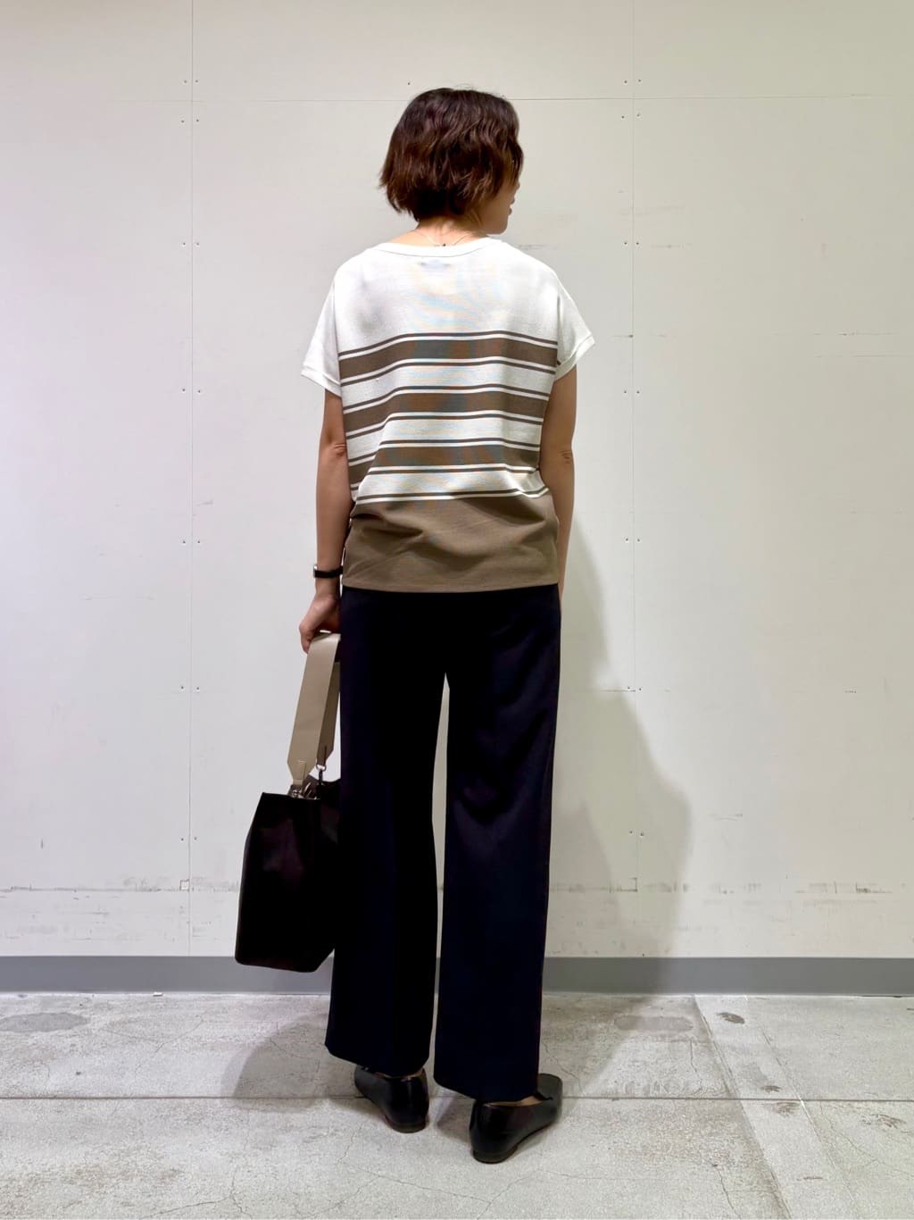 yuriさんの「INDIVI｜【洗える／UVケア／SETUP可能】ウール調ワイドパンツ」を使ったコーディネート