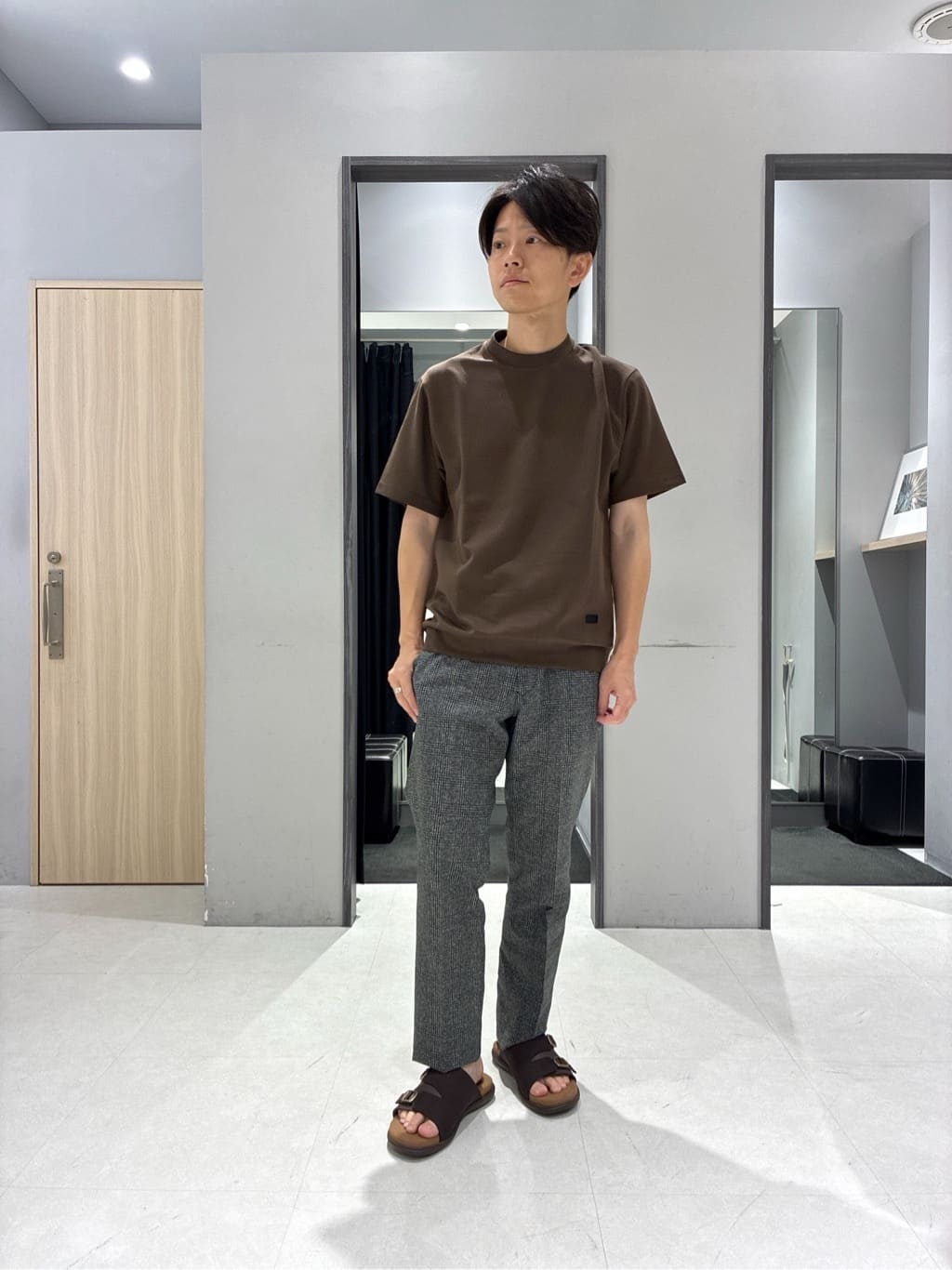 わいずみさんの「TAKEO KIKUCHI｜【抗菌防臭】COOL DOTS（R）ドビープリント パンツ」を使ったコーディネート