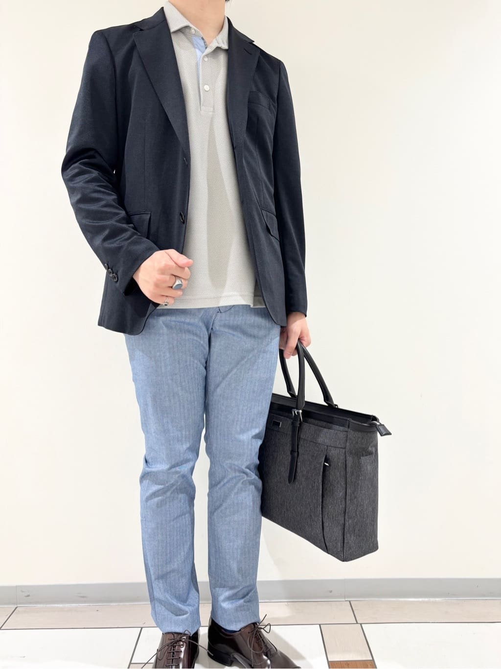 及川さんの「TAKEO KIKUCHI｜【抗菌防臭／9色5サイズ展開】ハニカムメランジ ポロシャツ」を使ったコーディネート