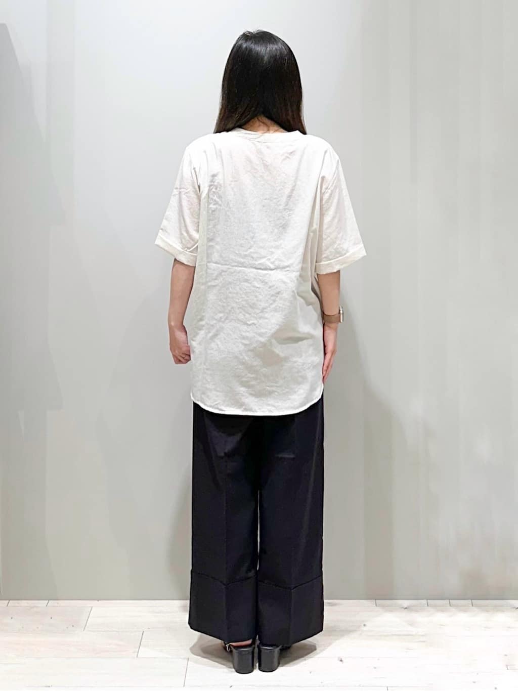 Iguさんの「THE SHOP TK｜」を使ったコーディネート