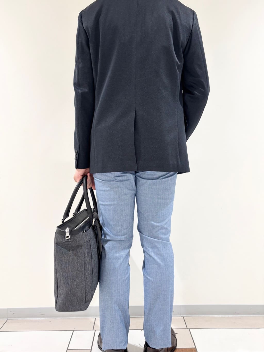 及川さんの「TAKEO KIKUCHI｜【抗菌防臭／9色5サイズ展開】ハニカムメランジ ポロシャツ」を使ったコーディネート