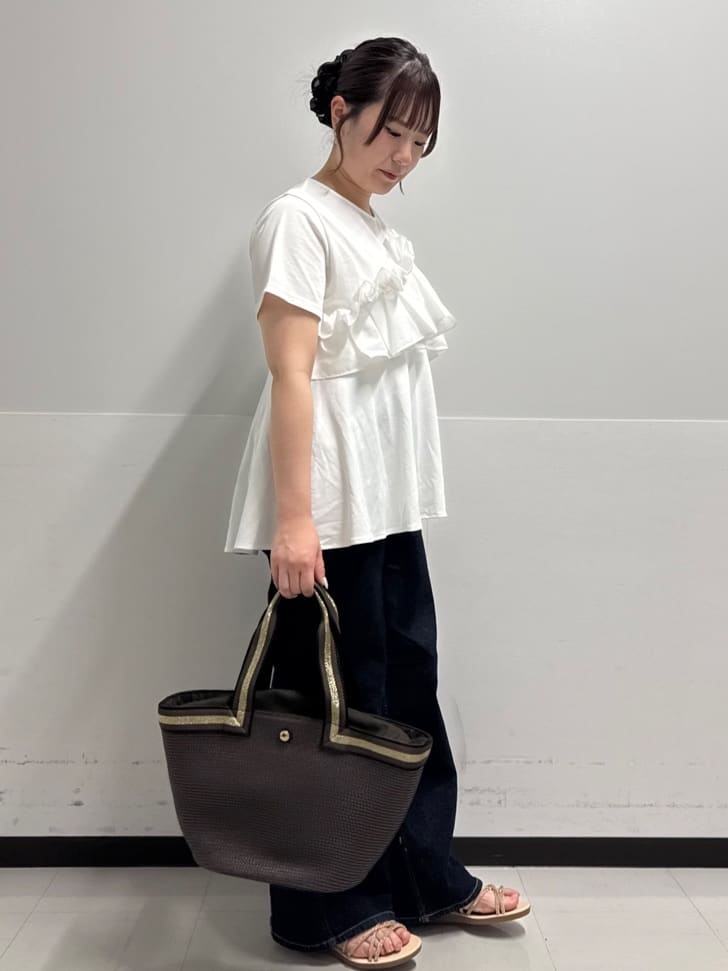 あいりょんさんの「OPAQUE.CLIP｜」を使ったコーディネート