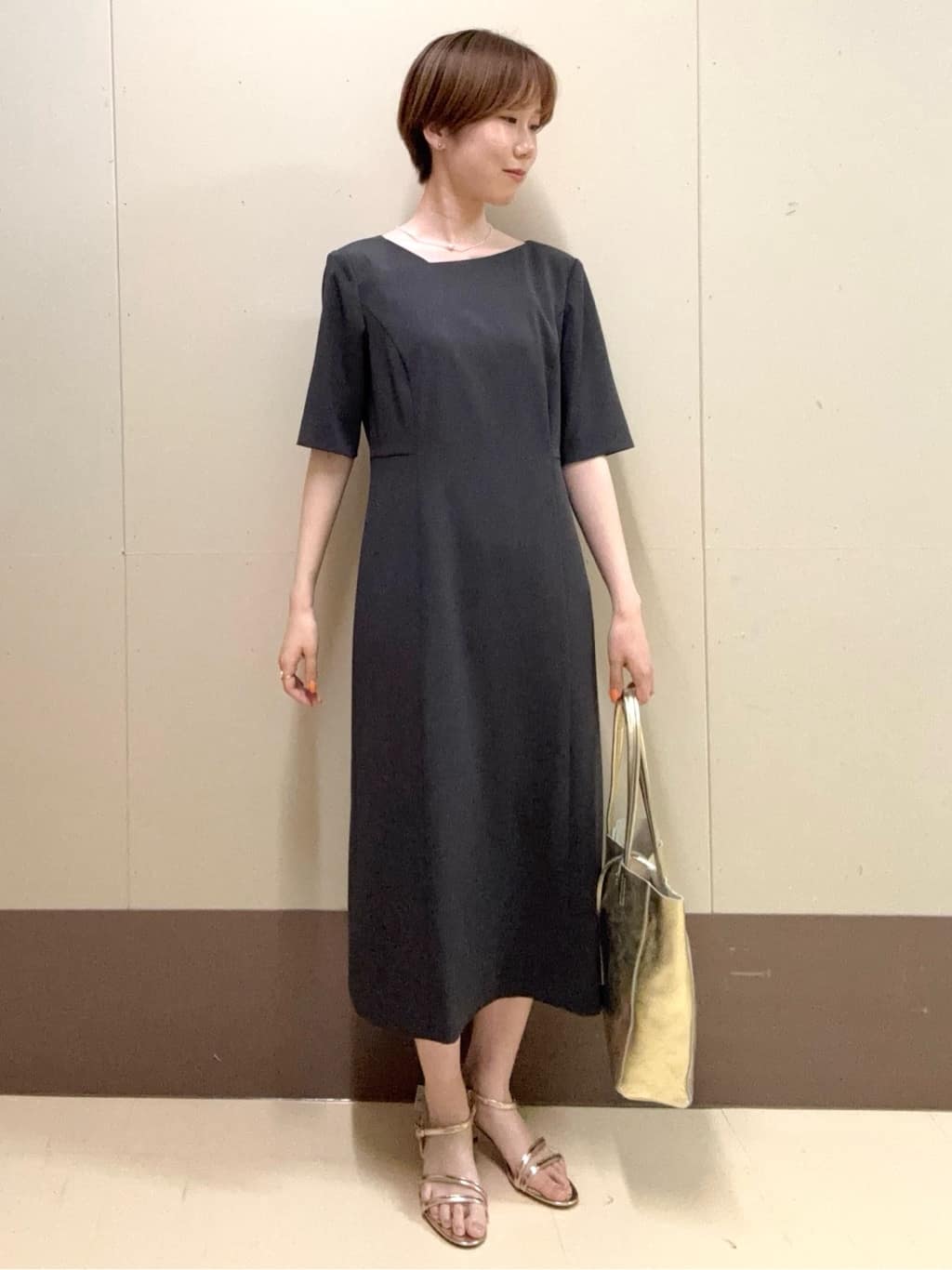 mioさんの「UNTITLED｜シャイニービーズネックレス」を使ったコーディネート