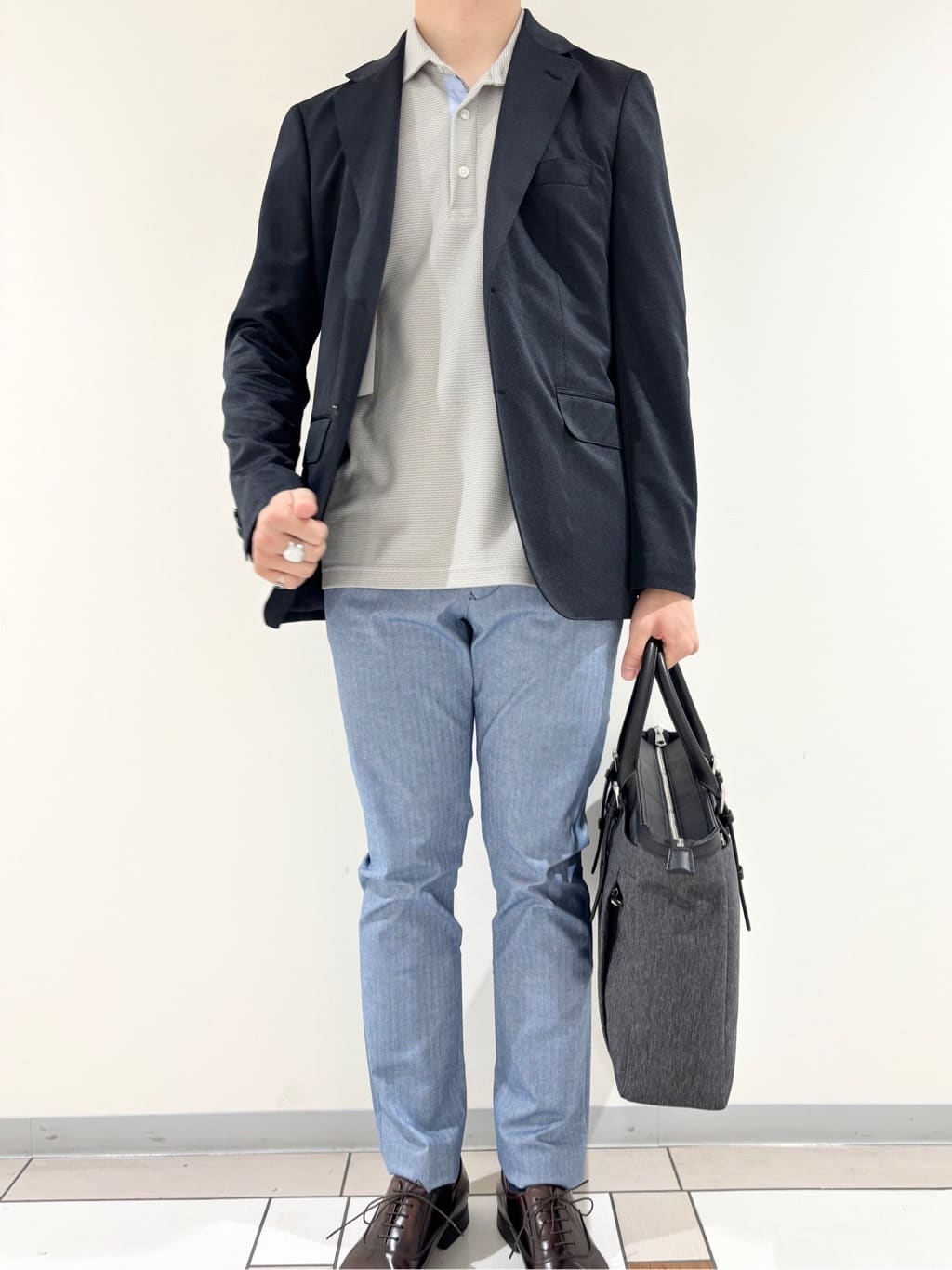 及川さんの「TAKEO KIKUCHI｜【抗菌防臭／9色5サイズ展開】ハニカムメランジ ポロシャツ」を使ったコーディネート