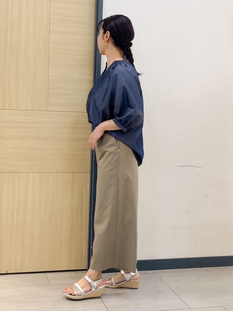 YOさんの「grove｜サマーハイパーストレッチワイドパンツ」を使ったコーディネート