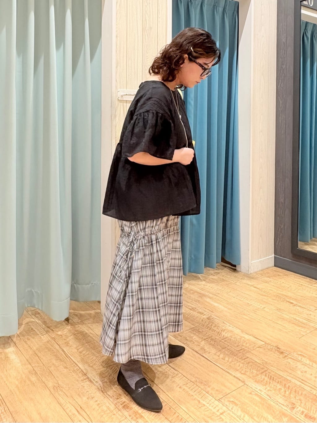 砂糖さんの「SHOO･LA･RUE｜【S-LL】シルエットが変えられる チェック柄リボンフレアスカート」を使ったコーディネート