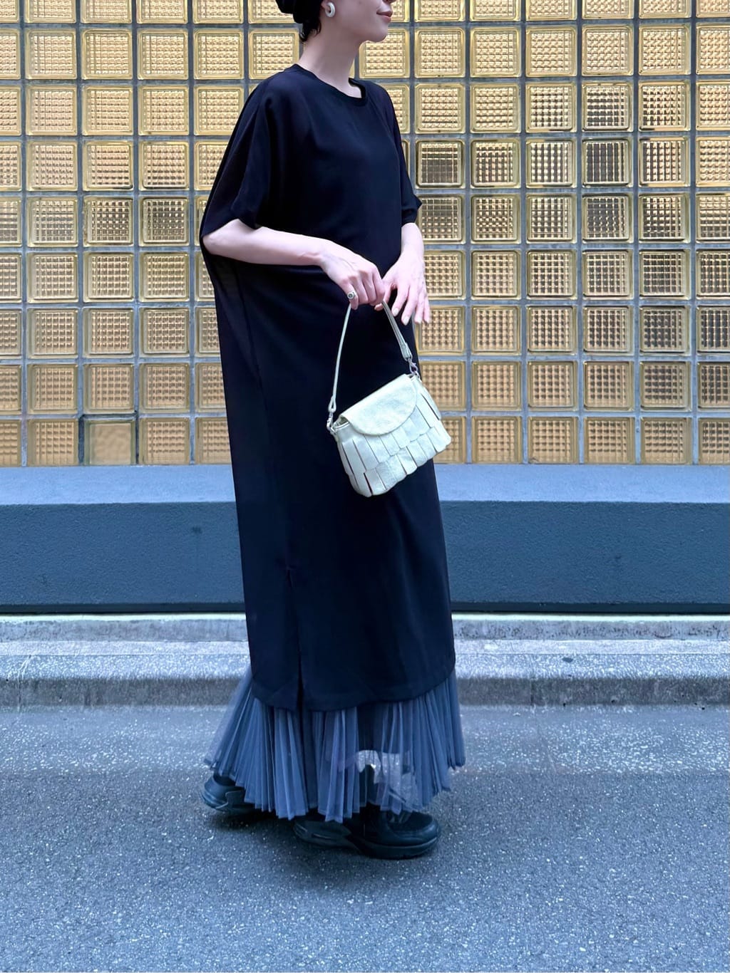 Kさんの「HIROKO HAYASHI｜チェーン付長財布用 ロングチェーン」を使ったコーディネート