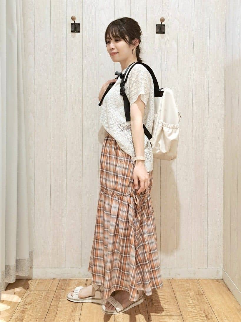 SAKIさんの「SHOO･LA･RUE｜【S-LL】シルエットが変えられる チェック柄リボンフレアスカート」を使ったコーディネート
