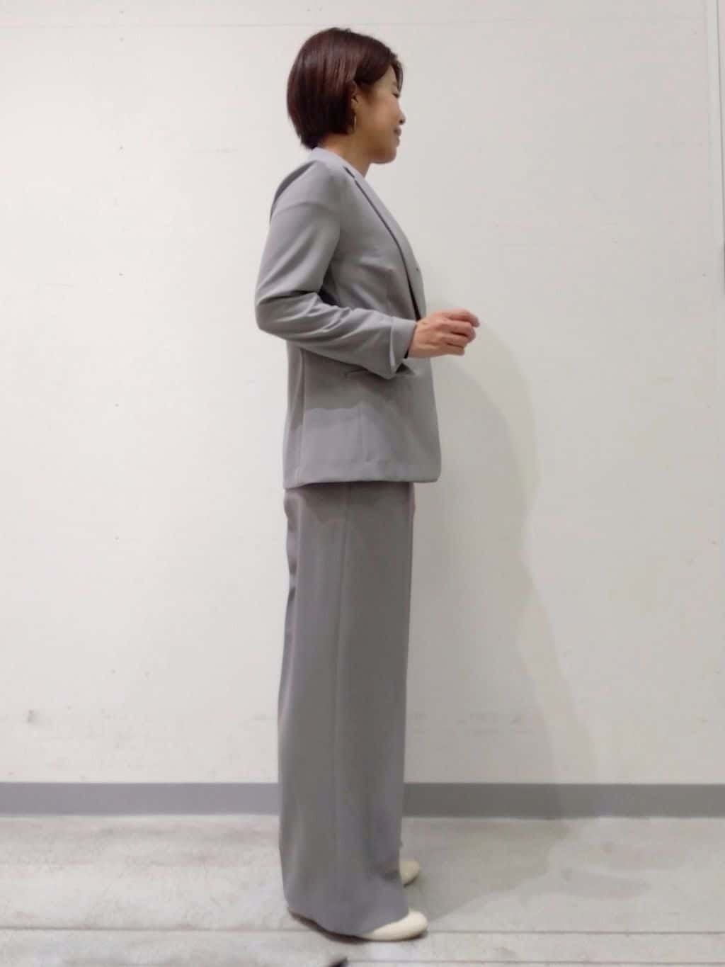 Kさんの「INDIVI｜【定番スーツ／UVケア／洗える】ウール調テーラードジャケット」を使ったコーディネート