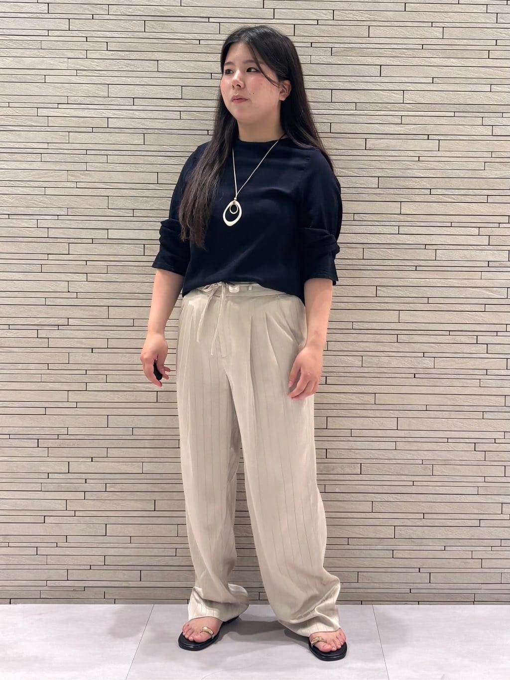 MEGUMIさんの「INDIVI｜」を使ったコーディネート