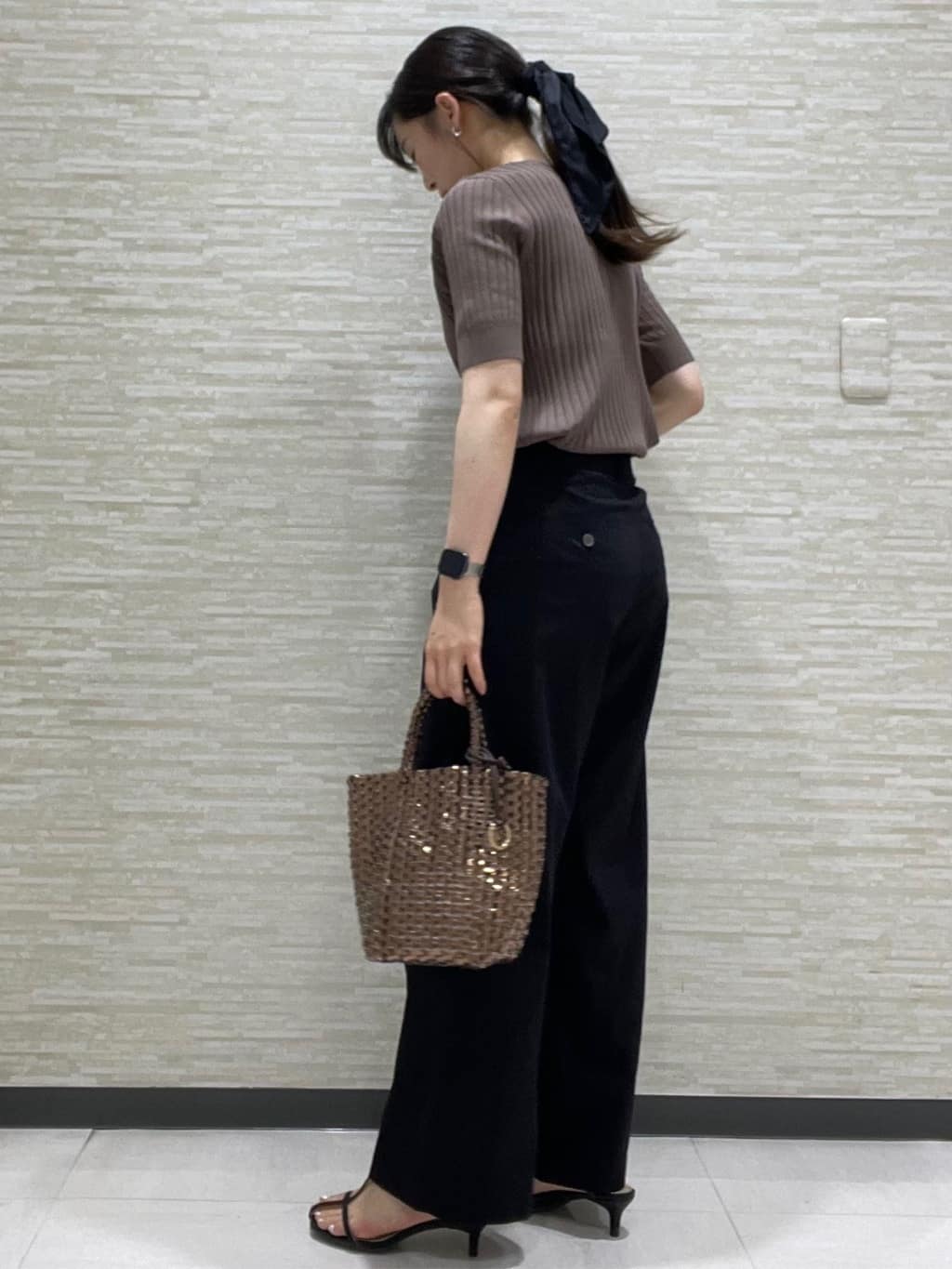 Kataさんの「UNTITLED｜メタリックメッシュトート」を使ったコーディネート