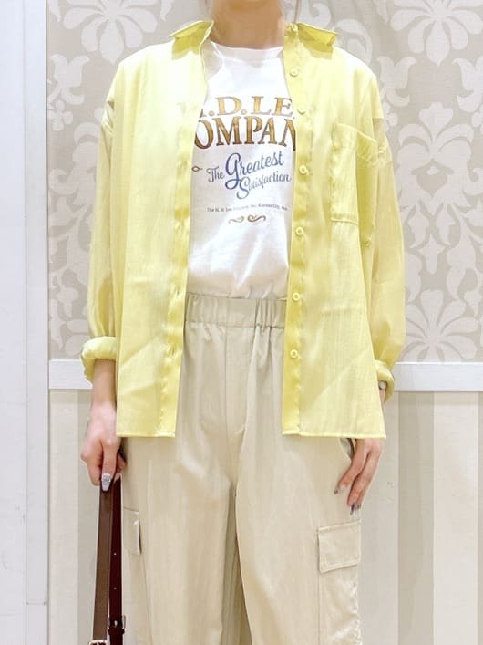 望 愛さんの「grove｜【Lee&times;grove別注】PRINT　SLEEVELESS T-SHIRTS」を使ったコーディネート