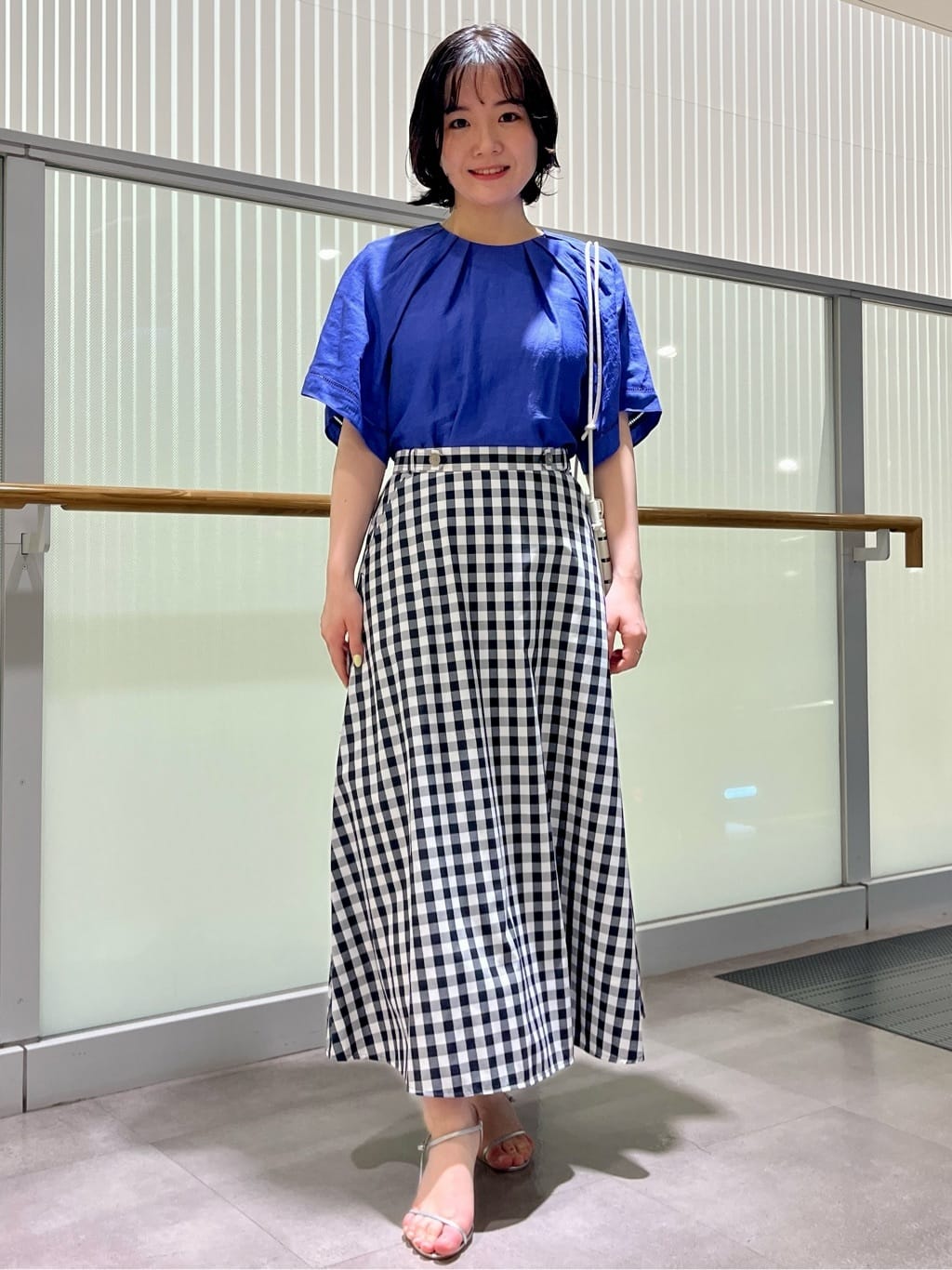 ちりんさんの「UNTITLED｜◆【セットアップ可能】リネン混 タックブラウス」を使ったコーディネート