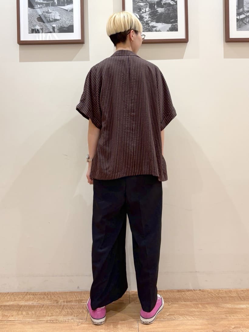 Ayumiさんの「SHOO･LA･RUE｜【S-LL】大人のラメ感 テレコ半袖トップス」を使ったコーディネート