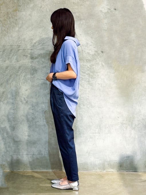 misaさんの「THE SHOP TK｜◆スキッパーシャツ【防シワ/接触冷感/洗濯機OK/セットアップ可】」を使ったコーディネート