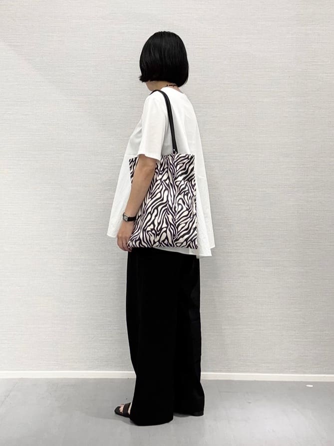 Yukoさんの「UNTITLED｜リングコードトップネックレス」を使ったコーディネート