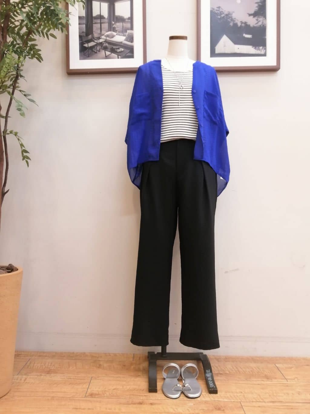 maiさんの「SHOO･LA･RUE｜」を使ったコーディネート