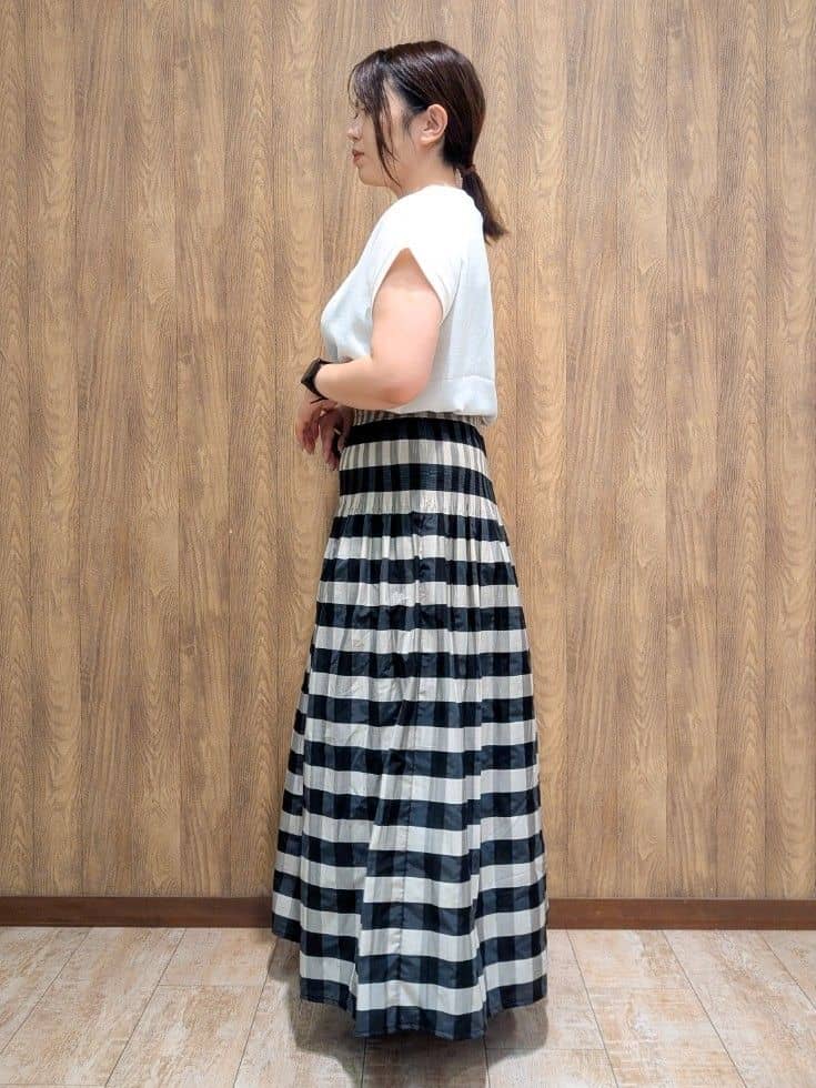 ｍｉｓａｋｉさんの「SHOO･LA･RUE｜」を使ったコーディネート