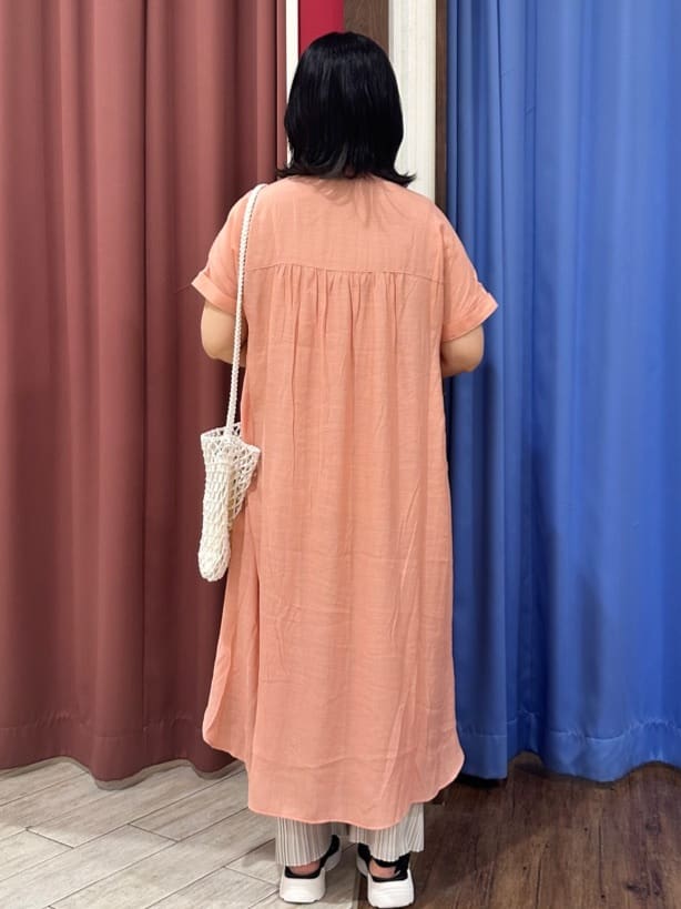 Meeさんの「SHOO･LA･RUE｜◆【洗える/S-LL】色違いで揃えたい テレコリブタンクトップ」を使ったコーディネート