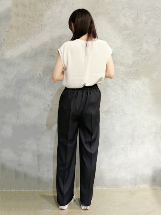 misaさんの「THE SHOP TK｜麻調ピンタックワイドパンツ【洗濯機OK】」を使ったコーディネート