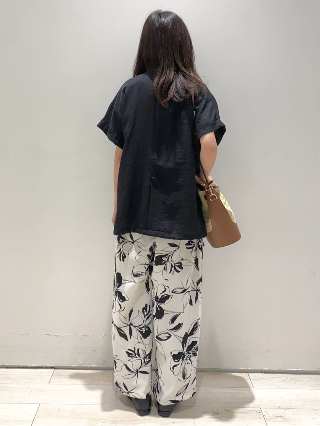 shikaさんの「THE SHOP TK｜」を使ったコーディネート