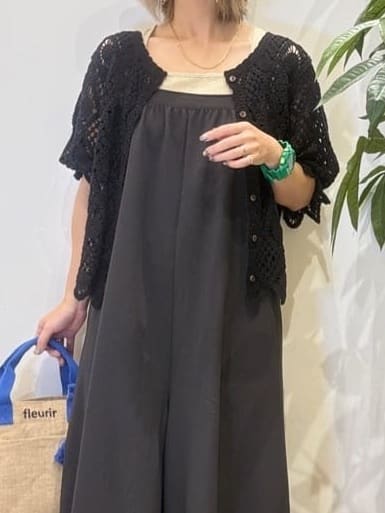 misakiさんの「SHOO･LA･RUE｜【2WAY】大人のほんのり甘いスタイルに クロシェレースカーディガン」を使ったコーディネート