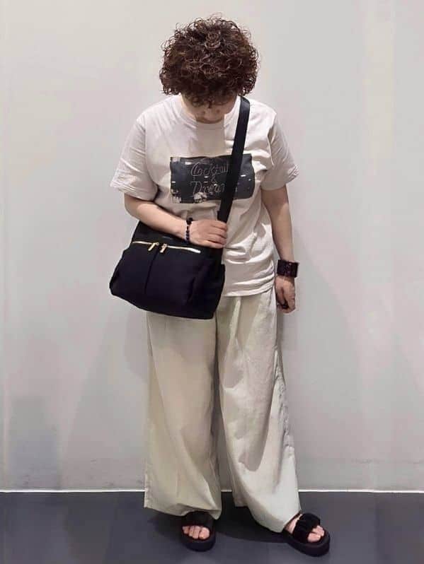 ゆきをさんの「OPAQUE.CLIP｜◆フォトプリントTシャツ【洗濯機洗い可】」を使ったコーディネート