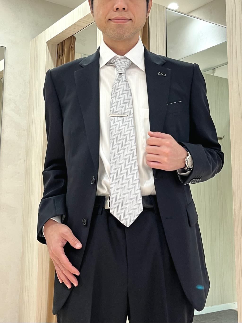 URAさんの「TAKEO KIKUCHI｜【Made in JAPAN】矢絣（やがすり）シルクネクタイ」を使ったコーディネート