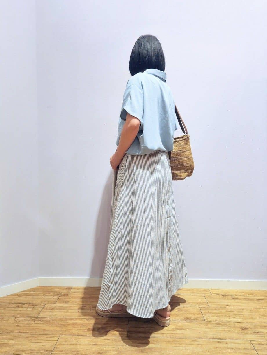 くまさんの「SHOO･LA･RUE｜【洗える/S-LL/プチプラ】さらっとすっきりきれい見え スキッパーブラウス」を使ったコーディネート