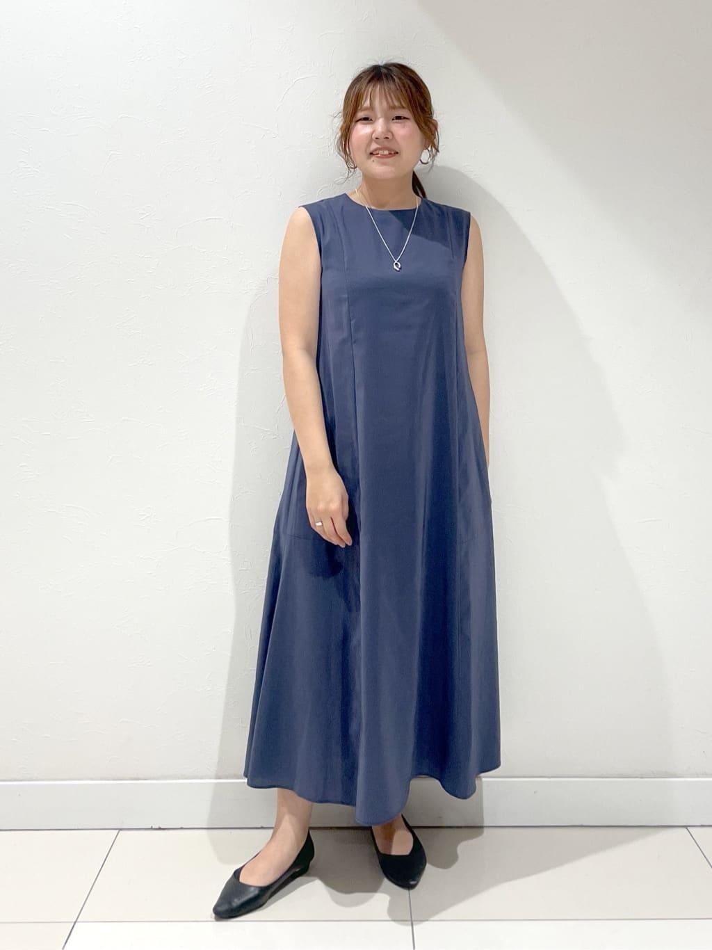 YUUKIさんの「INDIVI｜◆【大人シアーラメ】きれいめニットカーディガン」を使ったコーディネート